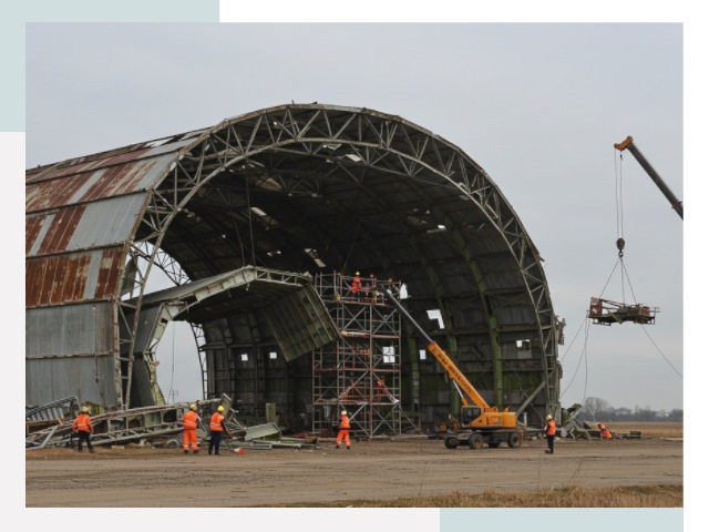 Демонтаж ангаров в Великом Новгороде